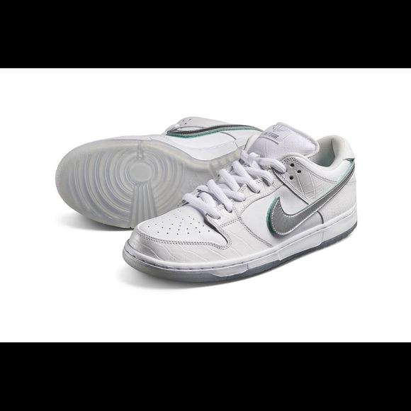 Nike SB Dunk Low Diamond Supply Co White Diamond - Picture 2 of 8